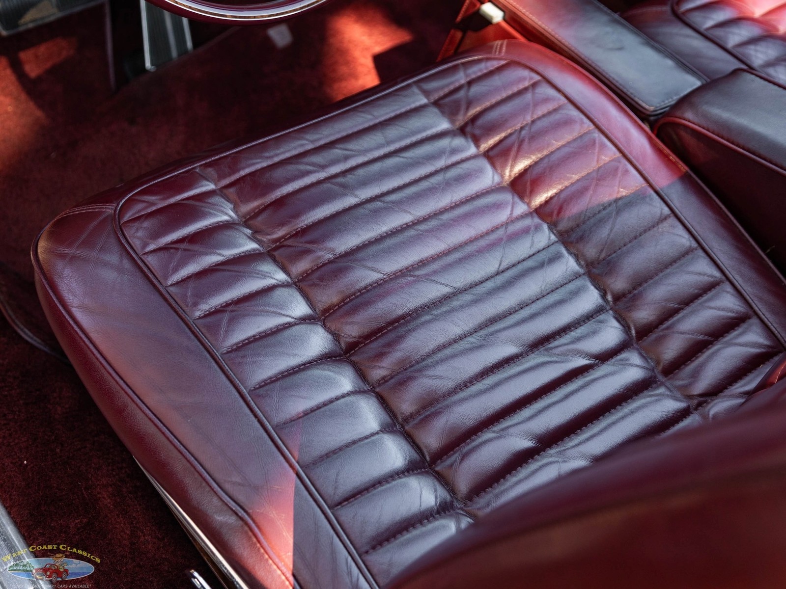 Buick-Riviera-5.0L-V8-Convertible-1983-2-Door-Convertible-34