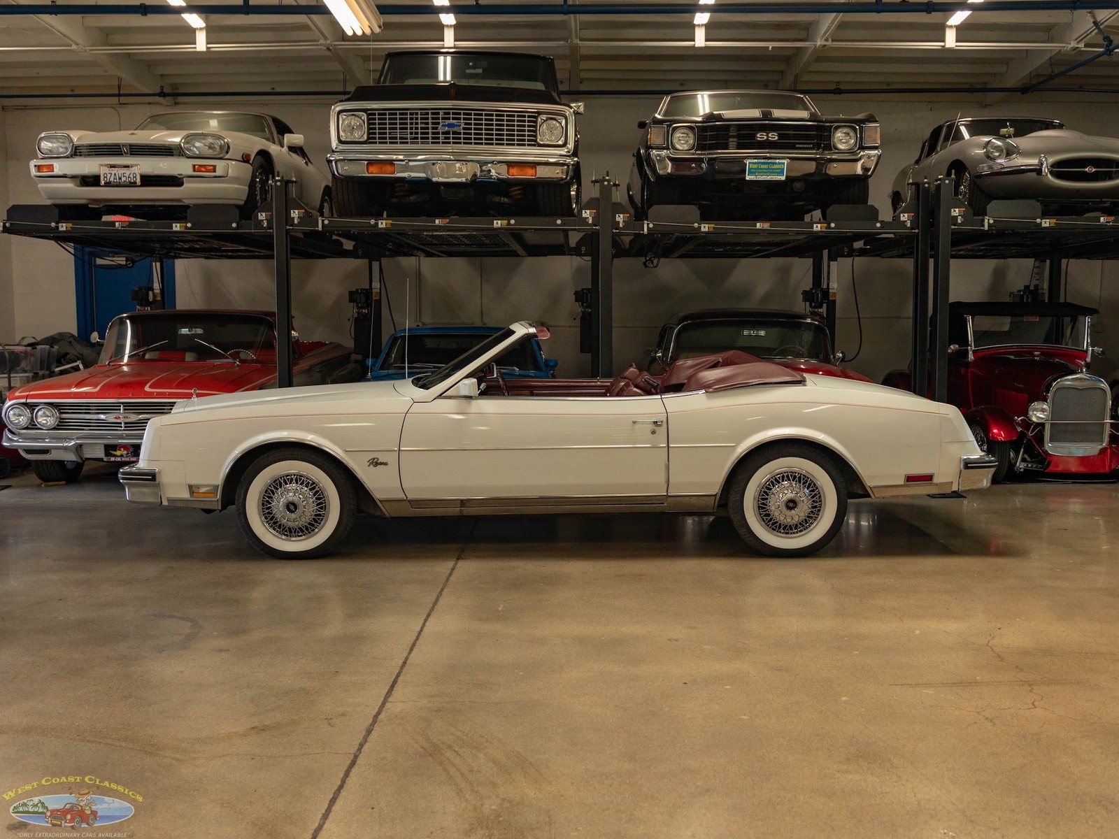 Buick-Riviera-5.0L-V8-Convertible-1983-2-Door-Convertible-6