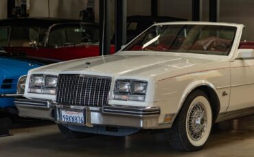 Buick-Riviera-5.0L-V8-Convertible-1983-2-Door-Convertible-8