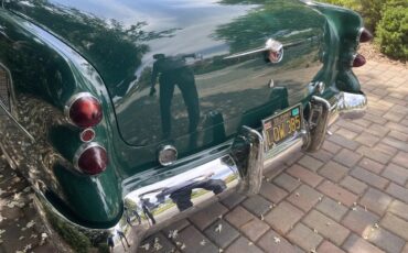 Buick-Roadmaster-1954-2-Tone-White-On-Forest-Green-15