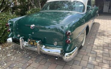 Buick-Roadmaster-1954-2-Tone-White-On-Forest-Green-19