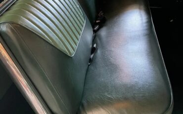 Buick-Roadmaster-1954-2-Tone-White-On-Forest-Green-3