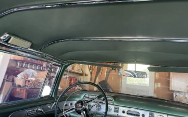 Buick-Roadmaster-1954-2-Tone-White-On-Forest-Green-5