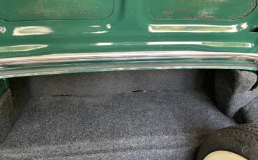 Buick-Roadmaster-1954-2-Tone-White-On-Forest-Green-8