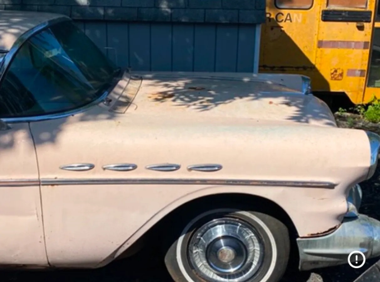 Buick-Roadmaster-1957-Pink-Salmon-1