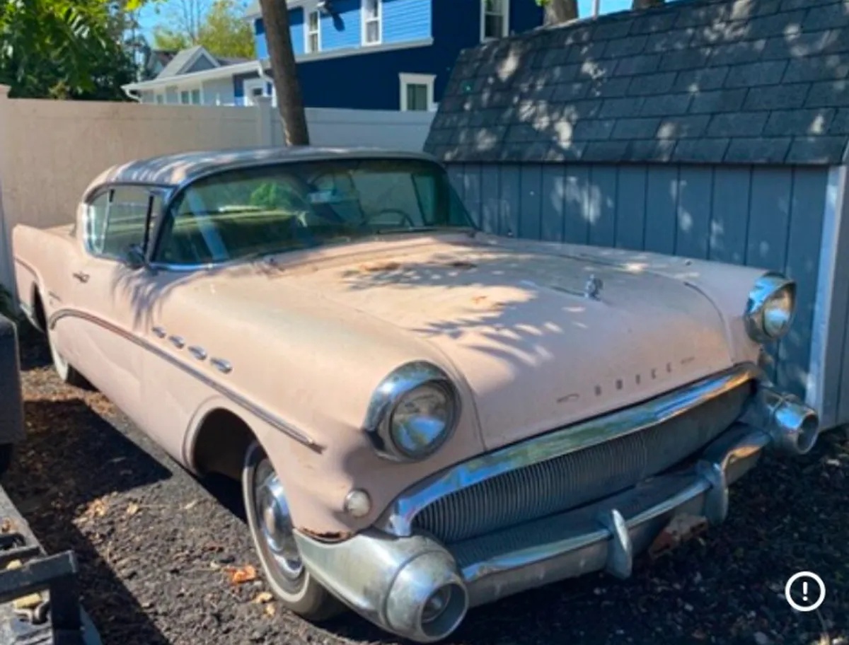 Buick-Roadmaster-1957-Pink-Salmon-3