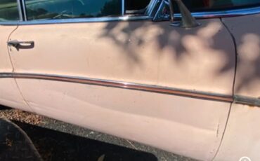 Buick-Roadmaster-1957-Pink-Salmon-5