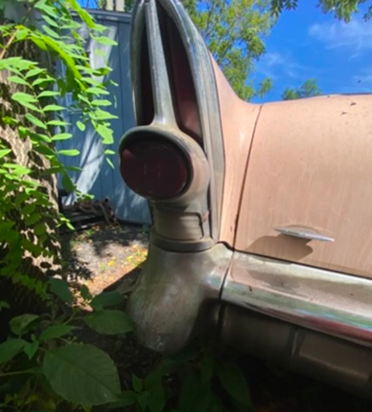 Buick-Roadmaster-1957-Pink-Salmon-9
