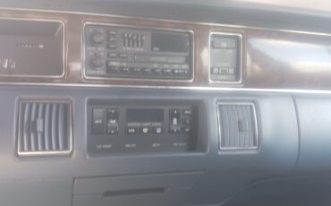 Buick-Roadmaster-1992-Wagon-12