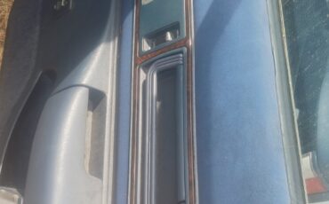Buick-Roadmaster-1992-Wagon-24