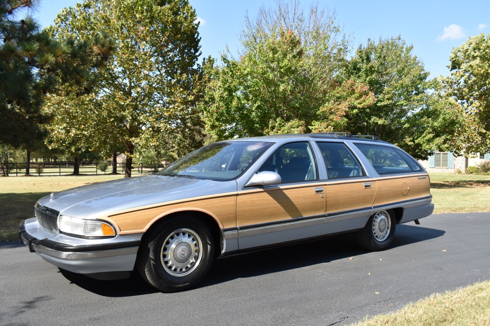 Buick-Roadmaster-1994-Wagon-1