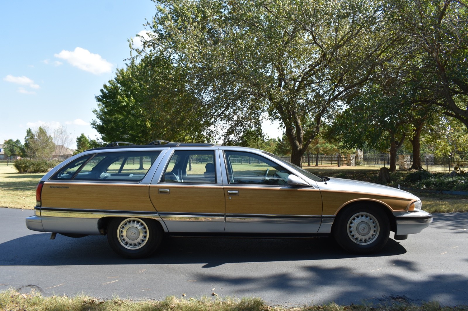 Buick-Roadmaster-1994-Wagon-4