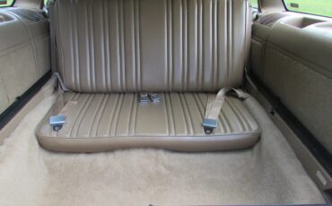 Buick-Roadmaster-1994-White-Woody-Saddle-5