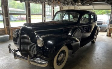 Buick-Series-80-1940-Black-Tan