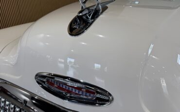 Buick-Skylark-1953-Classic-Car-11