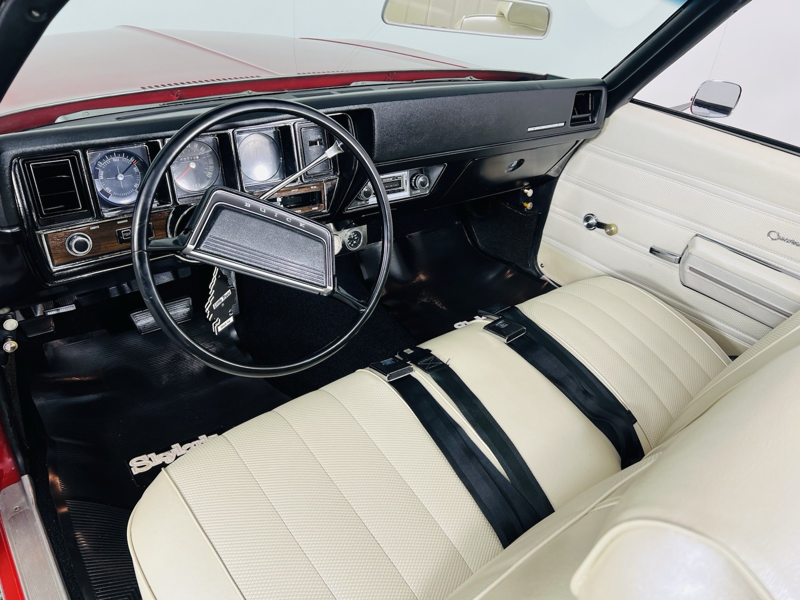 Buick-Skylark-1970-Convertible-11