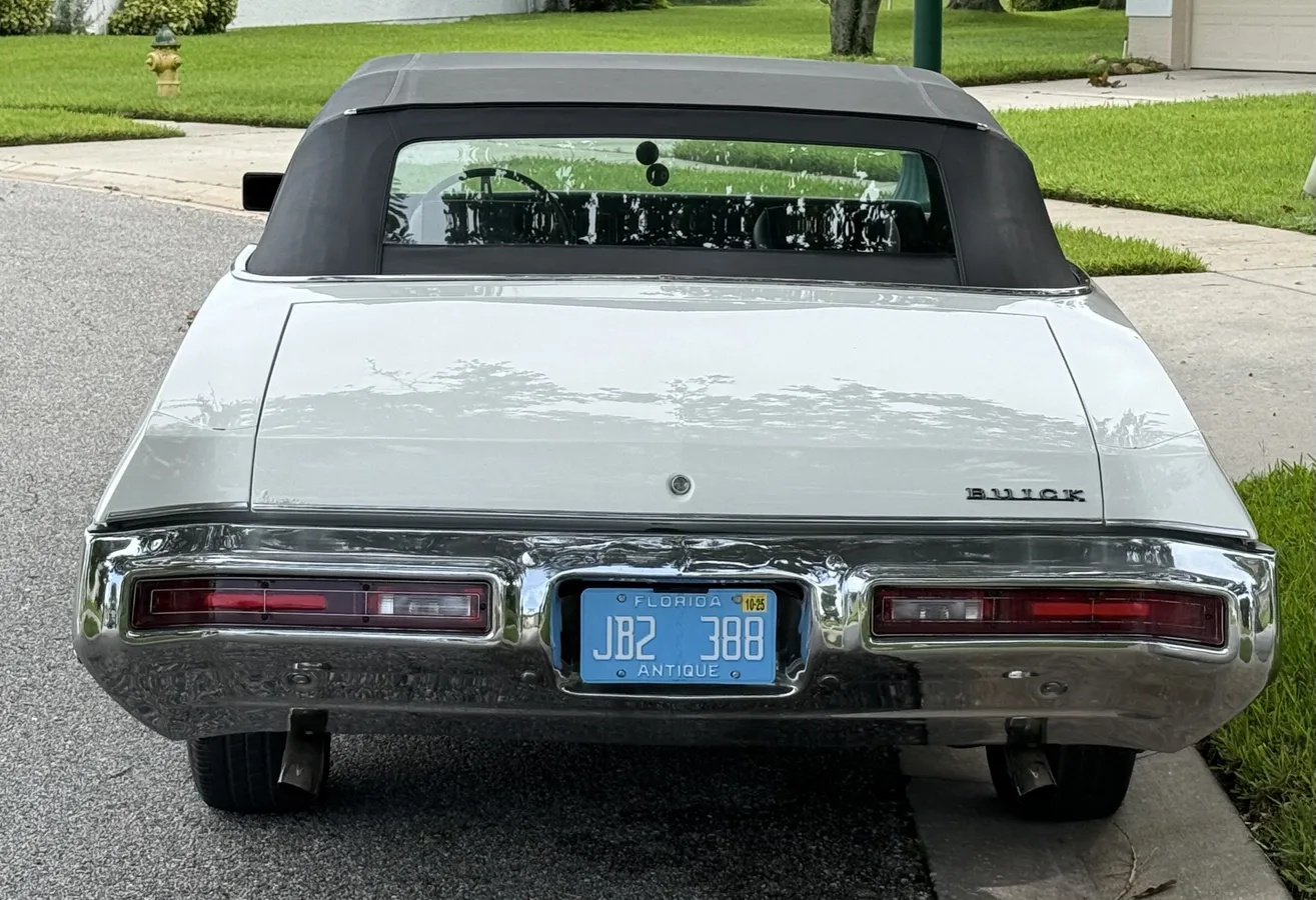 Buick-Skylark-1971-White-Black-6