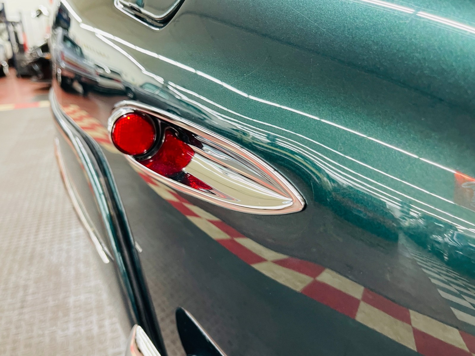 Buick-Special-1948-2-Door-34