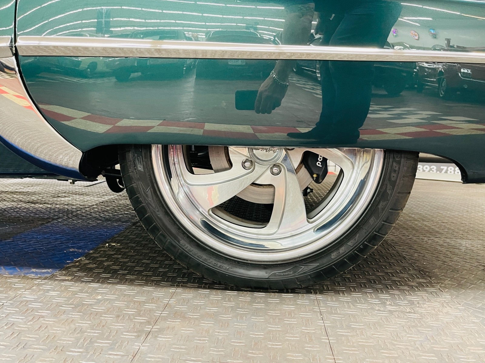 Buick-Special-1948-2-Door-36