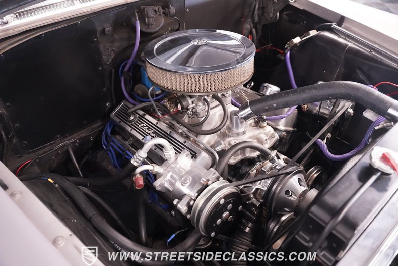 Buick-Special-1956-Purple-Gray-Gray-32