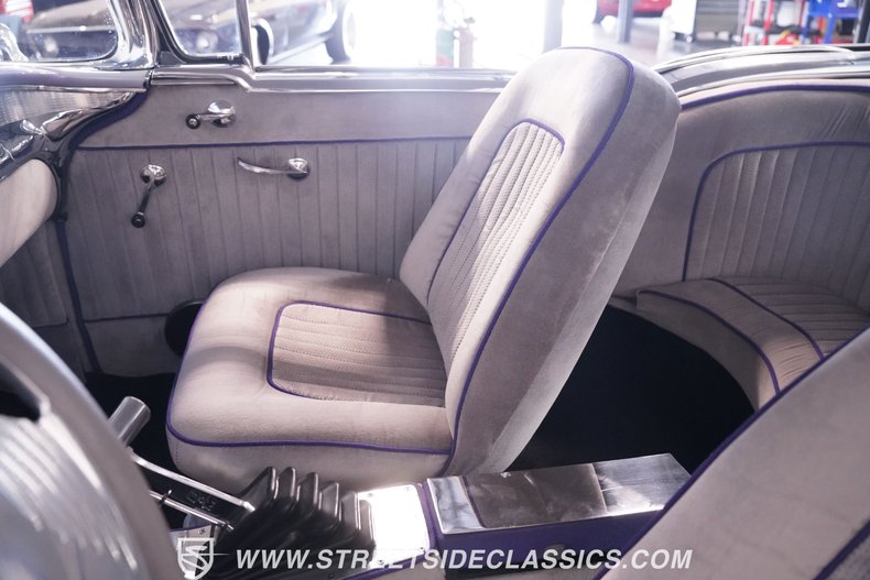 Buick-Special-1956-Purple-Gray-Gray-44