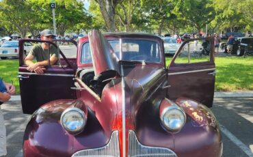 Buick-Special-8-1939-Burgundy-Black-19
