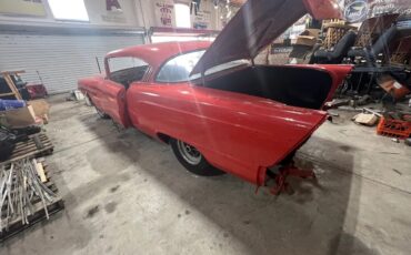 Buick-Super-1958-Seminole-Red-White-Black-And-Silver-3