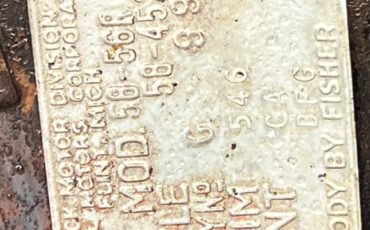 Buick-Super-1958-Seminole-Red-White-Black-And-Silver-5