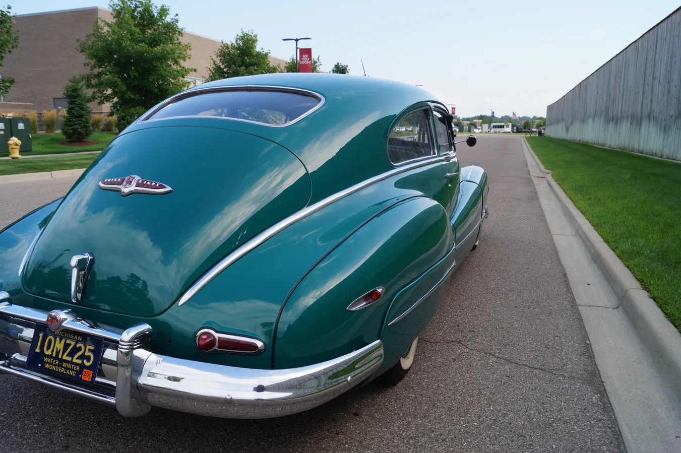Buick-Super-8-1948-Turquoise-Grey-2
