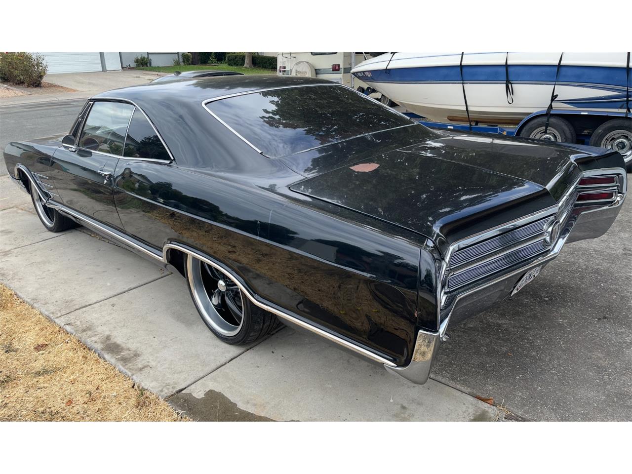 Buick-Wildcat-1965-Black-Red-11