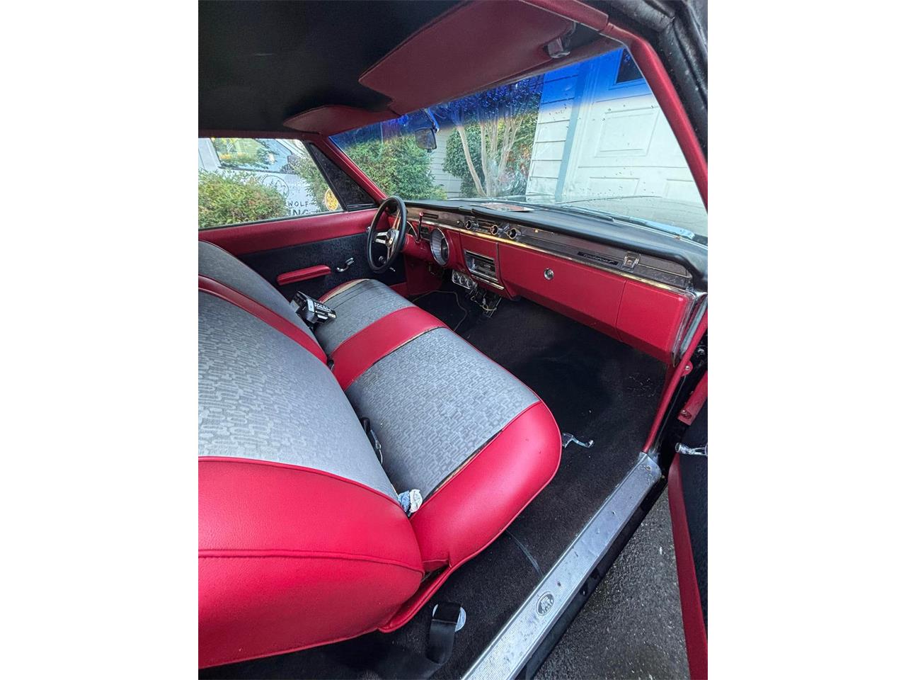 Buick-Wildcat-1965-Black-Red-13