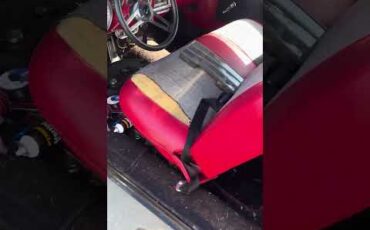 Buick-Wildcat-1965-Black-Red