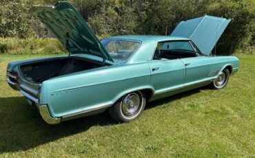 Buick-Wildcat-1966-Seafoam-Green-Metalic-Seafoam-Green-Metalic-1