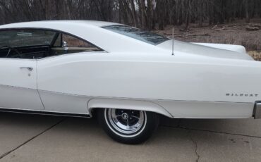 Buick-Wildcat-1967-Coupe-2
