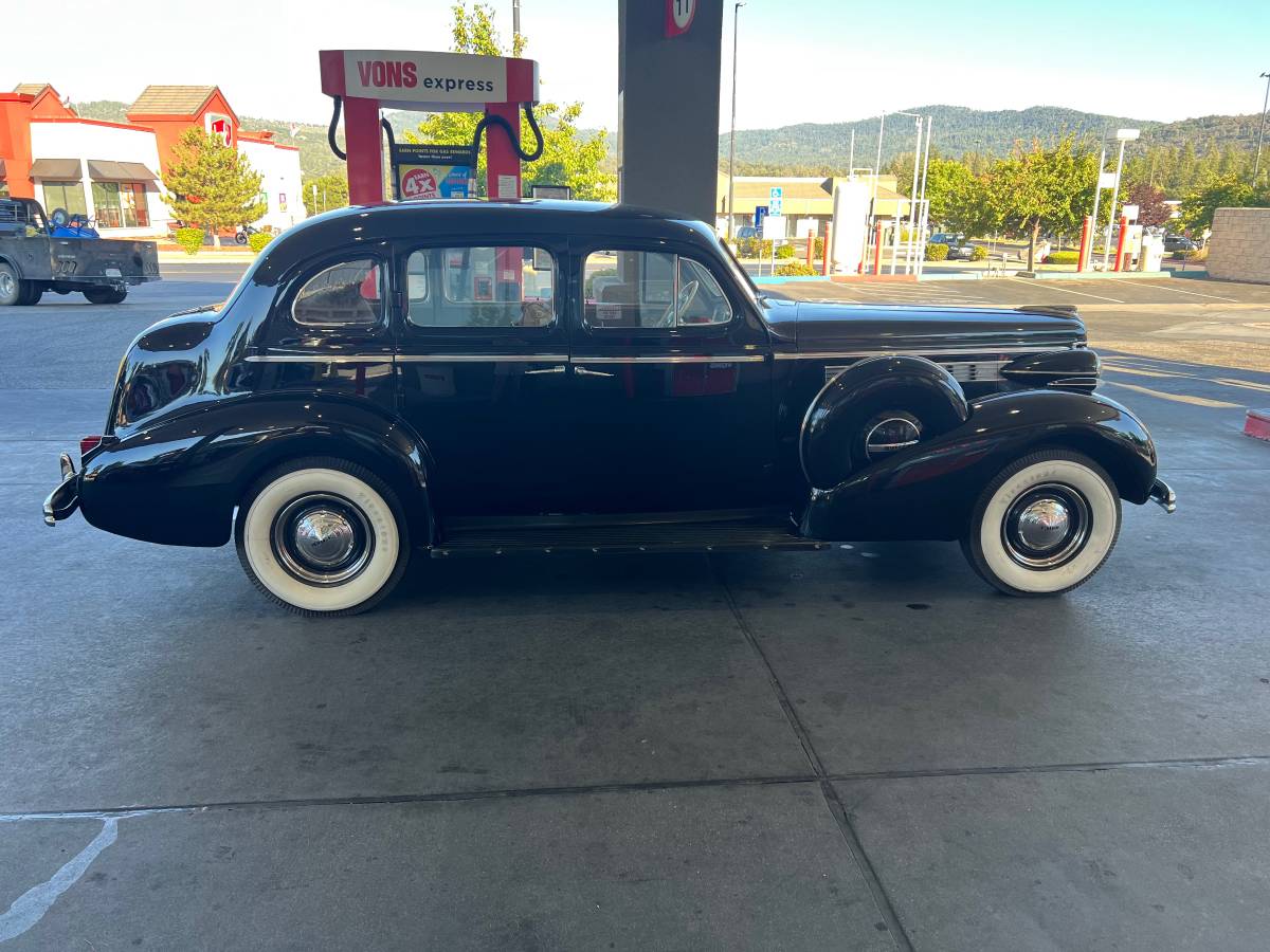 Buick-century-1938-black-1