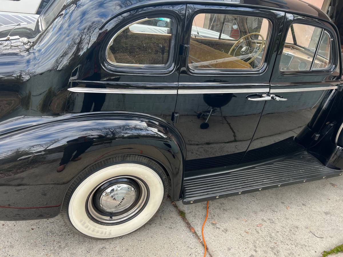 Buick-century-1938-black-4