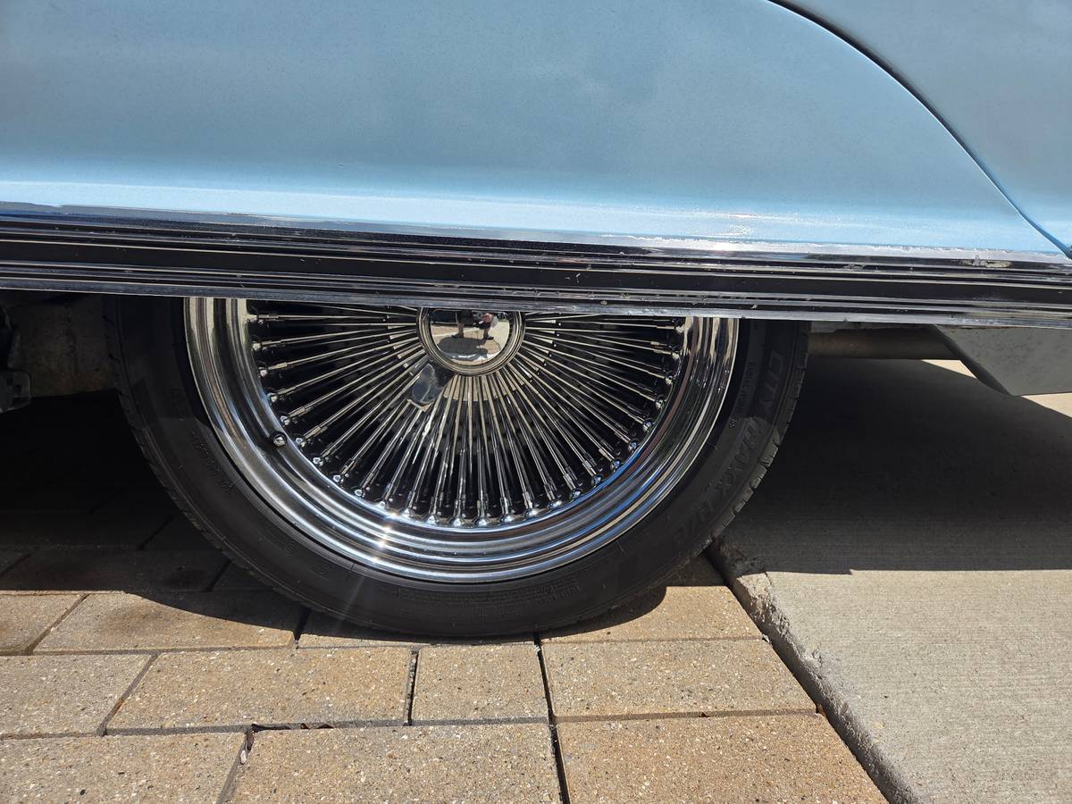 Buick-electra-1966-blue-4