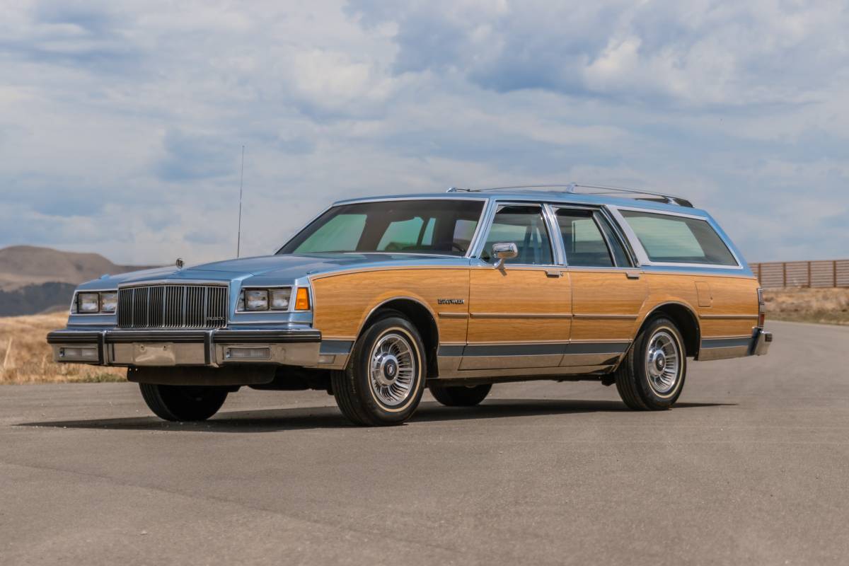 Buick-electra-1990-11