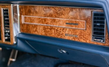 Buick-electra-1990-19
