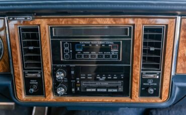 Buick-electra-1990-20
