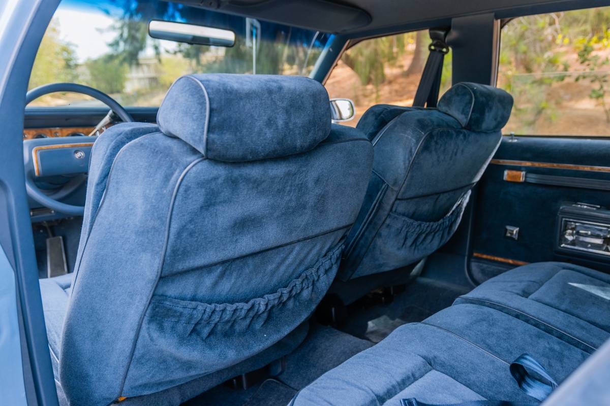 Buick-electra-1990-21