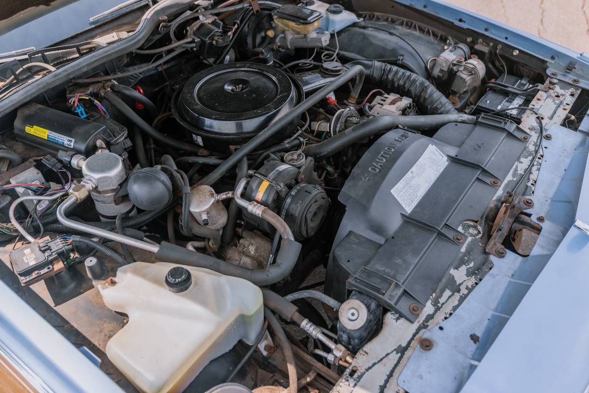 Buick-electra-1990-23