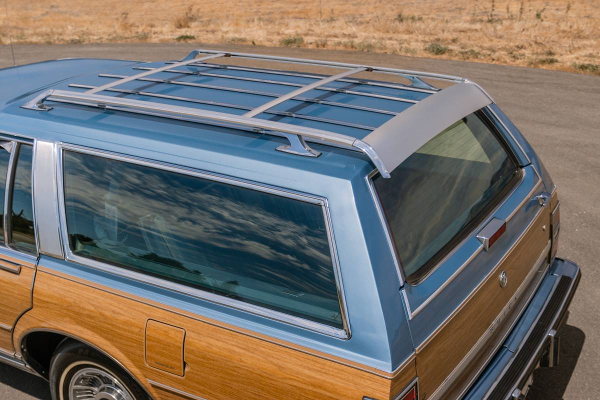 Buick-electra-1990-7