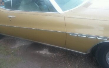Buick-electra-225-1970-yellow-10