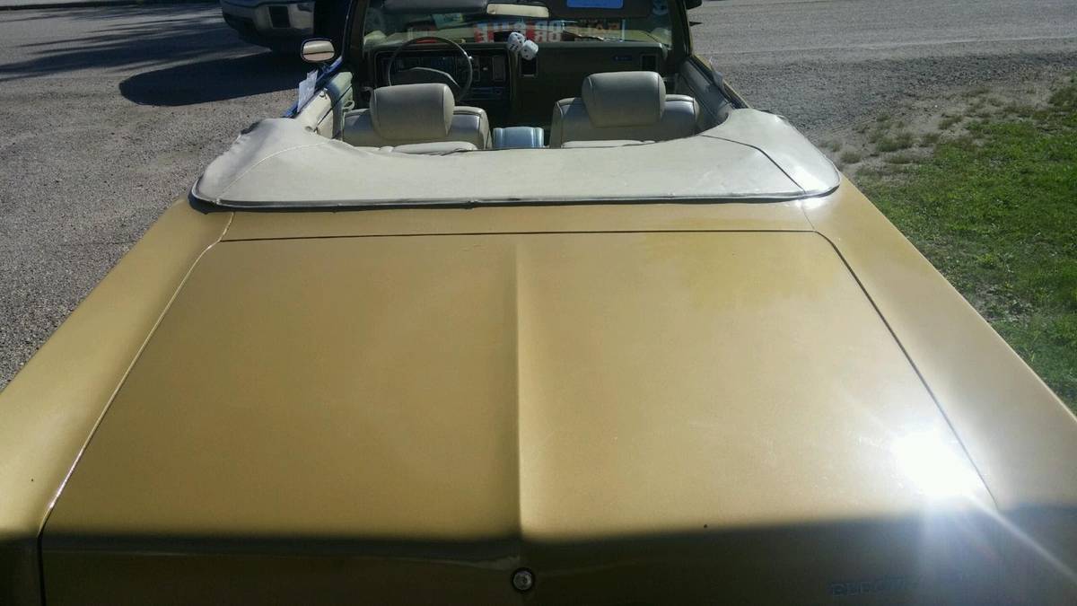 Buick-electra-225-1970-yellow-4
