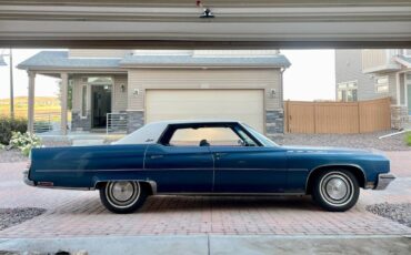 Buick-electra-225-1972-blue-17