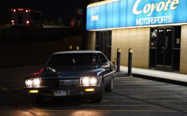 Buick-electra-225-1972-blue-21
