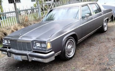 Buick-electra-park-avenue-1982-grey