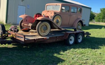 Buick-four-door-1932-custom-2