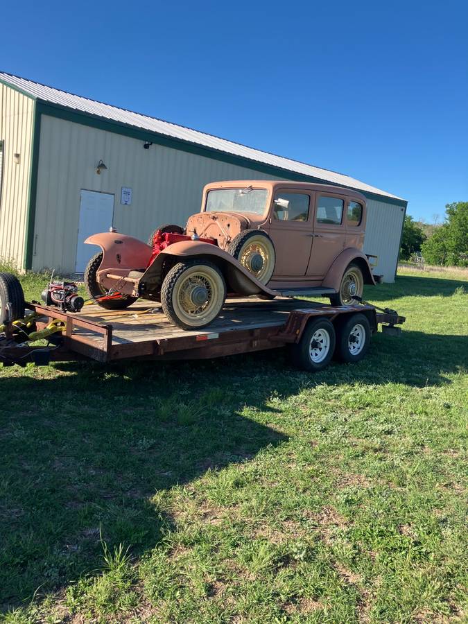 Buick-four-door-1932-custom-2